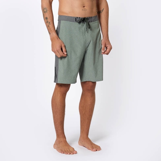 Εικόνα από Boardshort Empire Dark Olive