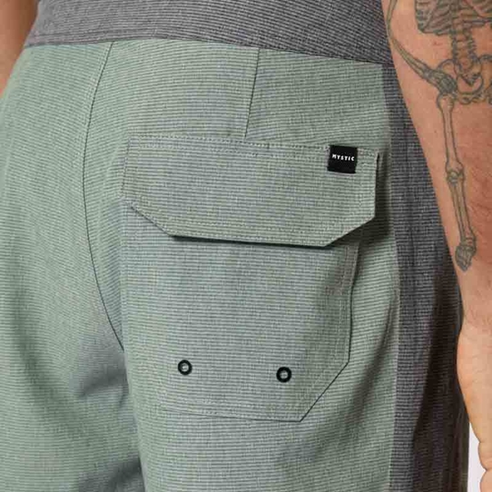 Εικόνα από Boardshort Empire Dark Olive